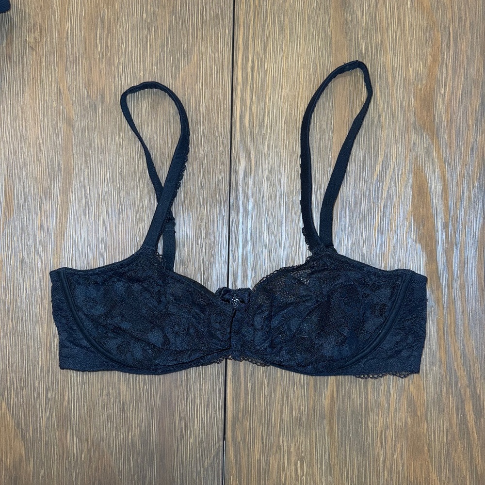 Victoria’s Secret bra